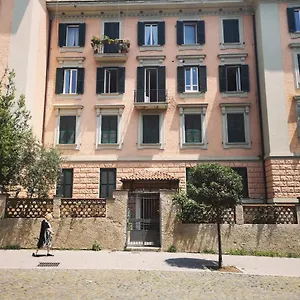Relais Fiorelli 2*, Roma Italia