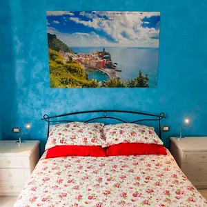 Rosy 2*, La Spezia Italia
